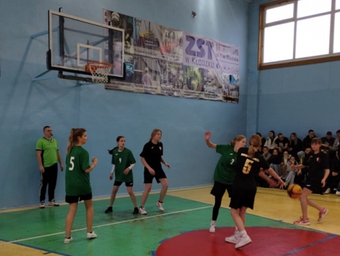 IMG-20231117-WA0010m